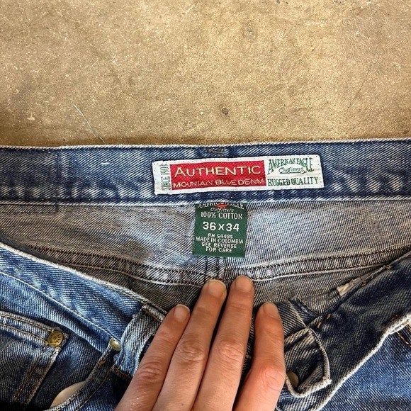 Vintage 90s American eagle straight leg blue denim jeans Size 36x34 - Picture 4 of 7